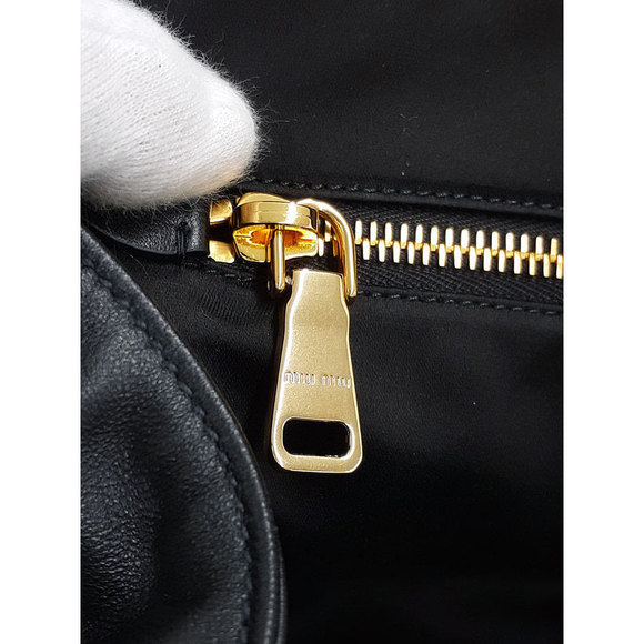 Miu Miu Matelasse Top Handle Bag Black - Picture 8 of 9